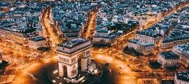 vol en hélicoptère au dessus de paris