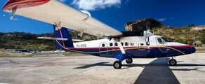 DA 2 bleu blanc et rouge sur le tarmac