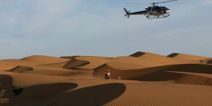 rallye Dakar helicoptère vue aérienne