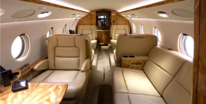 Jet privé GULFSTREAM G150 cabine intérieure
