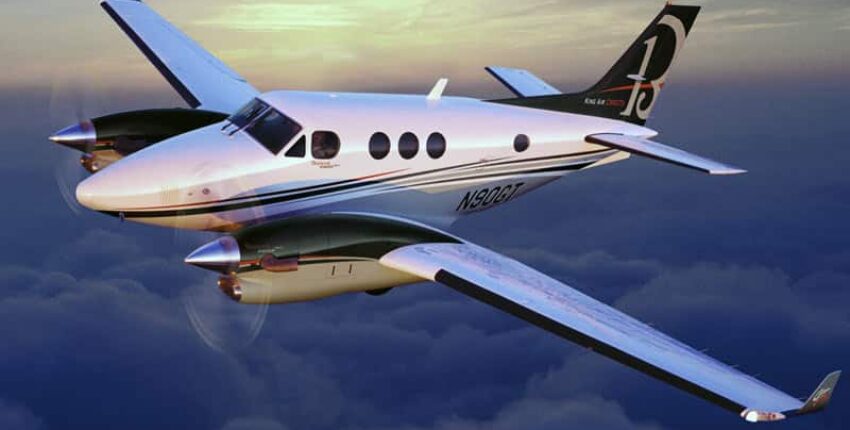 King air 90 en vol