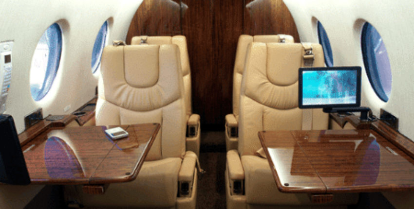 
Location de jet privé, cabine Nextant 400 XT luxe.
