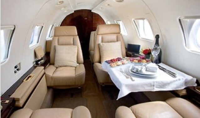 location de jet privé - Intérieur luxueux SABRELINER 65