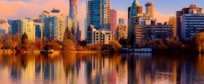 Reflet du coucher de soleil sur l'horizon de Vancouver, escapade luxueuse parfaite.