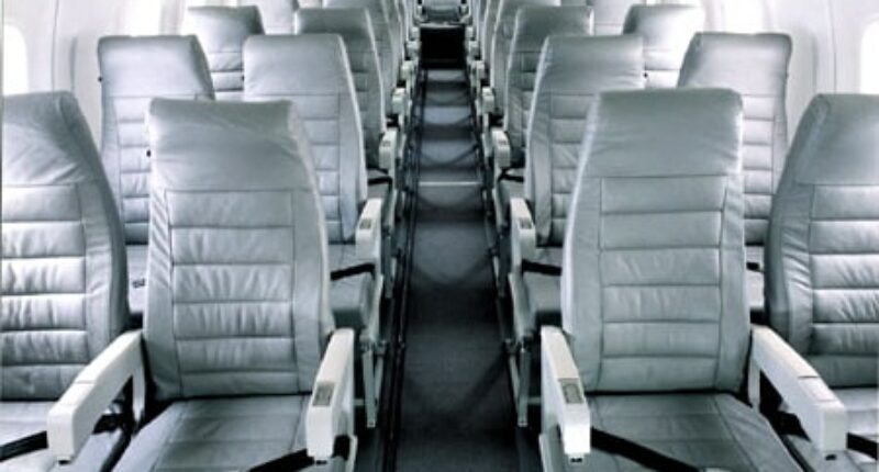 Dash 8 cabine intérieur