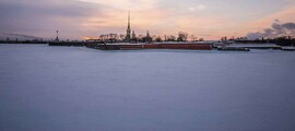 **Un coucher de soleil à Saint-Pétersbourg**