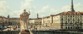 **texte alternatif :** Turin Caselle : emplacement de jet privé, charme urbain