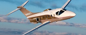 location jet privé Nextant 400 XT volant dans le ciel