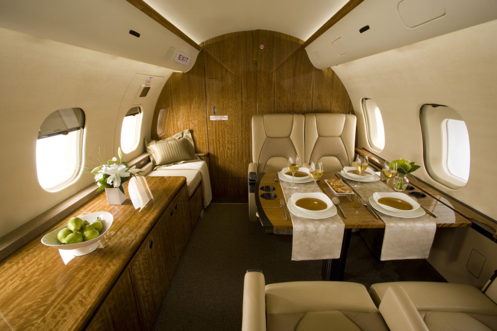 Intérieur jet privé global 5000