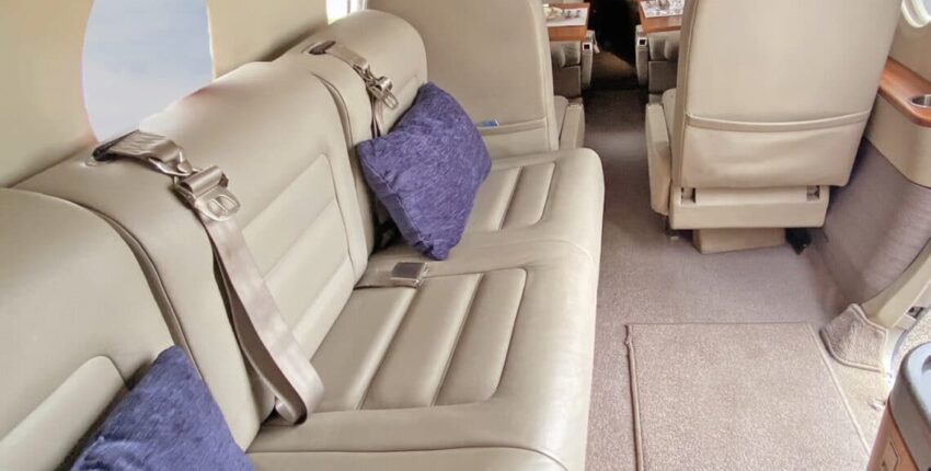location de jet privé - intérieur luxueux du Nextant 400 XT