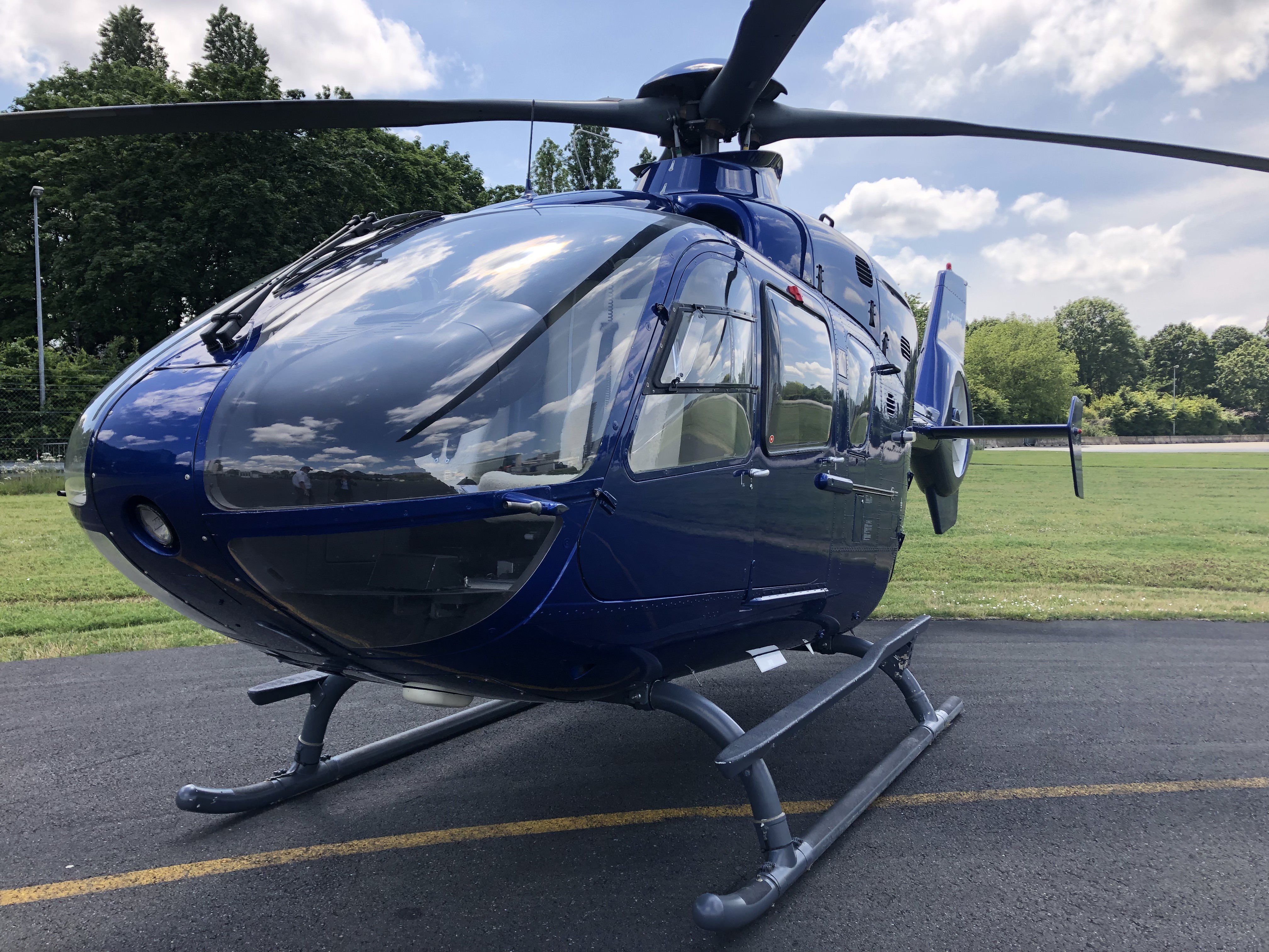 Location hélicoptère EC 135 VIP AEROAFFAIRES