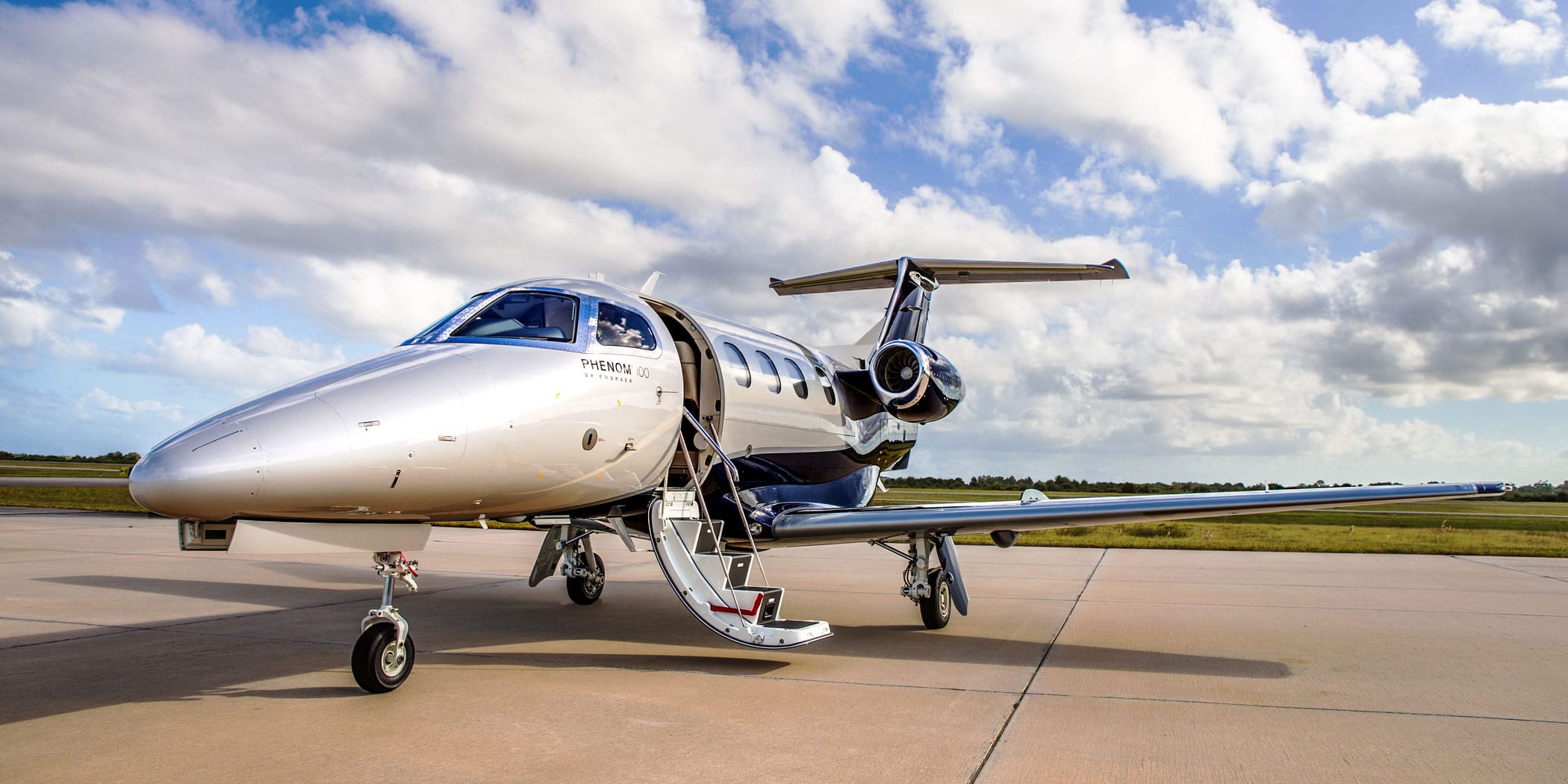 Phenom 100 Embraer