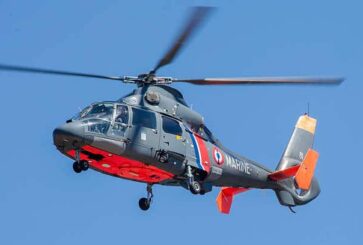 Hélicoptère Dauphin AS 365