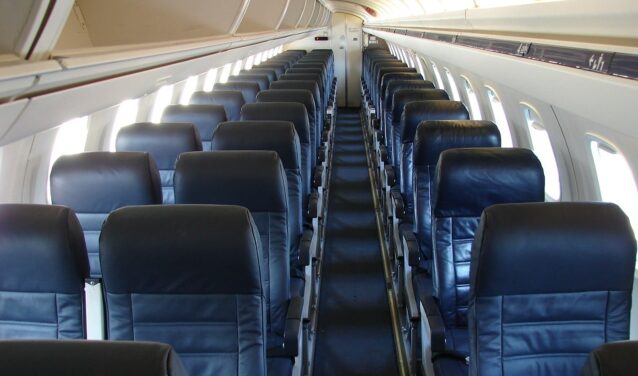 Embraer 145 intérieur