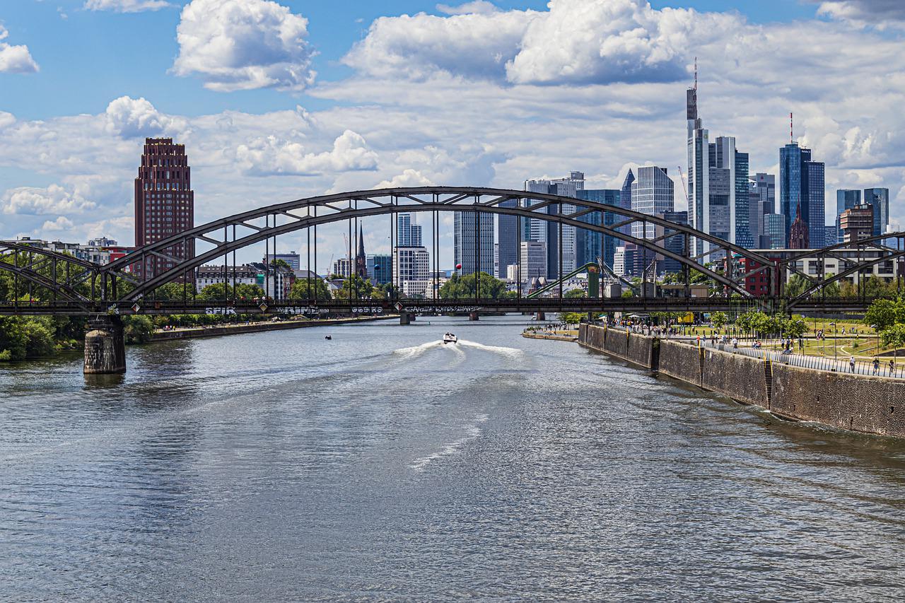 Frankfurt Am Main Nach Frankfurt Hahn aeroaffaires.de