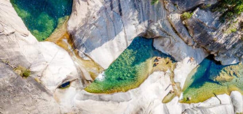 chutes d'eau de Purcaraccia en Corse, canyoning et baignade