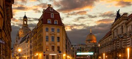 Dresde au coucher du soleil avec bâtiments historiques