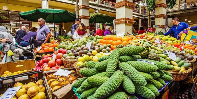 fruits et légumes vendus sur le marché de Funchal à Madère