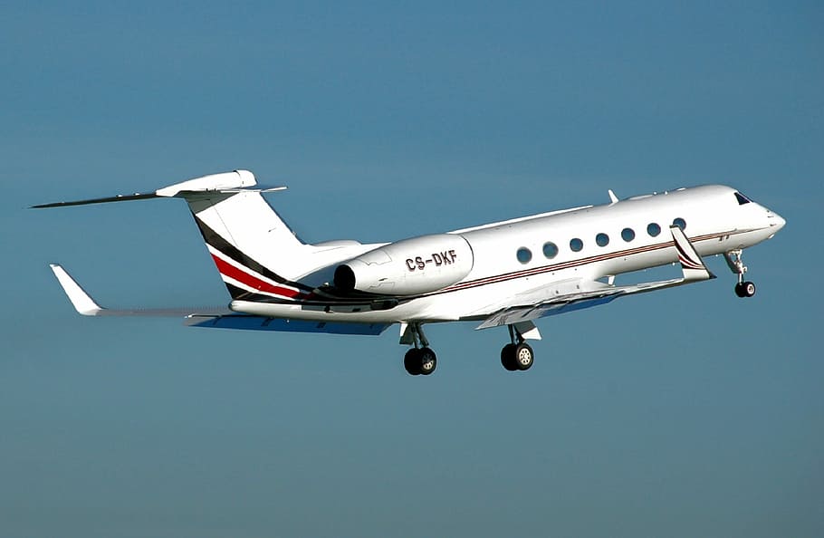 Cristiano Ronaldo's private jet is the Gulfstream G650, which costs around  £50million