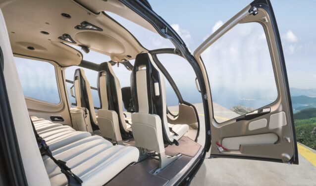 HELICOPTERE H130 intérieur