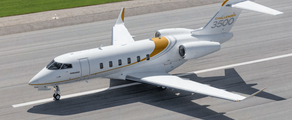 location jet privé : Challenger 3500 Bombardier sur piste
