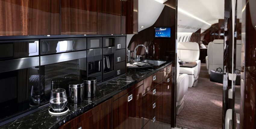 intérieur Falcon 8X