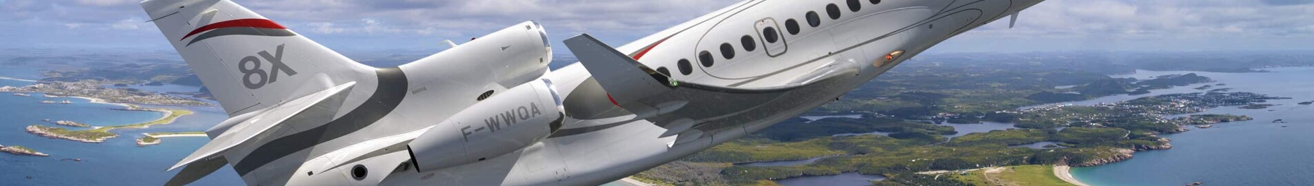 Falcon 8X au décollage