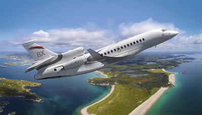 Falcon 8X au décollage