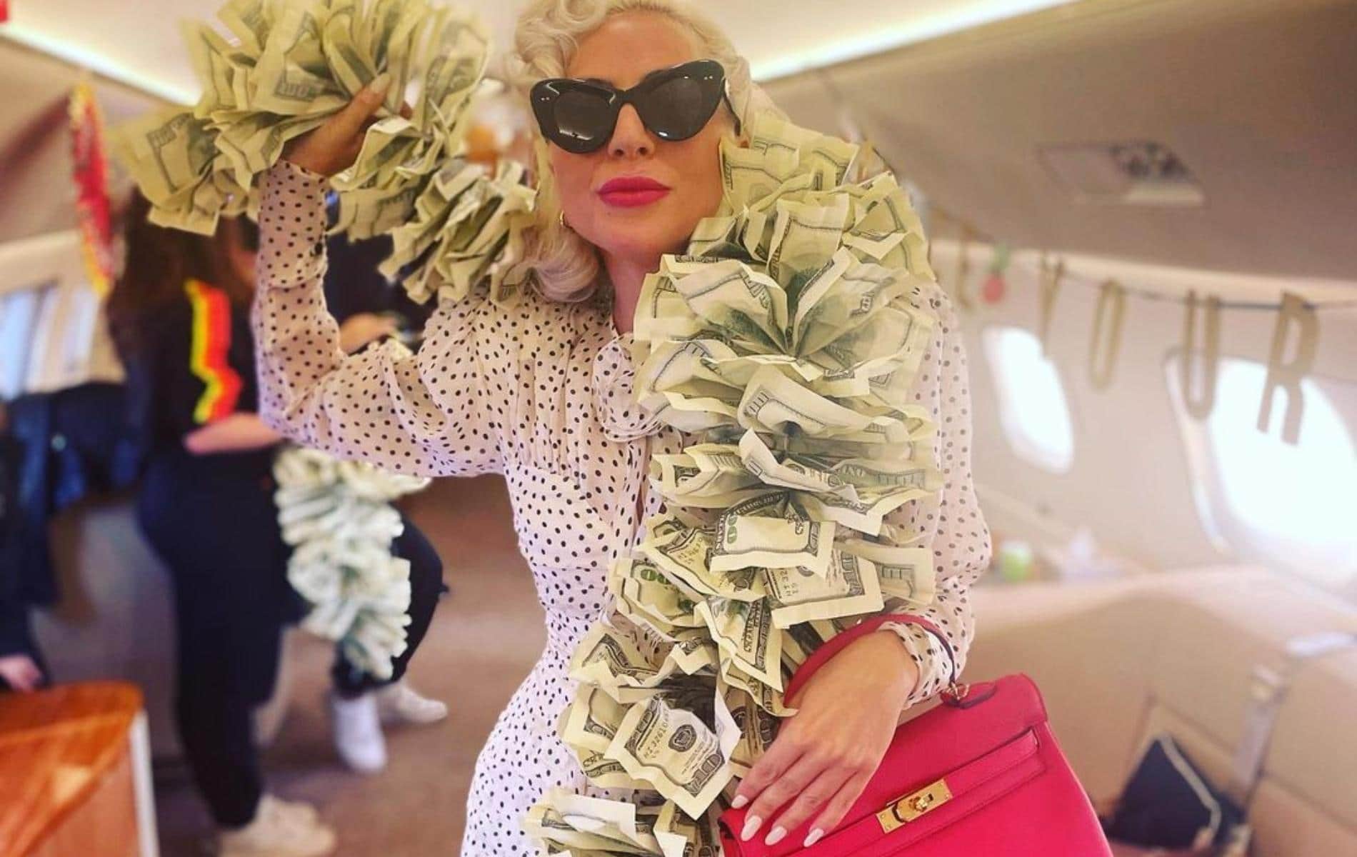 Lady Gaga dans son jet privé