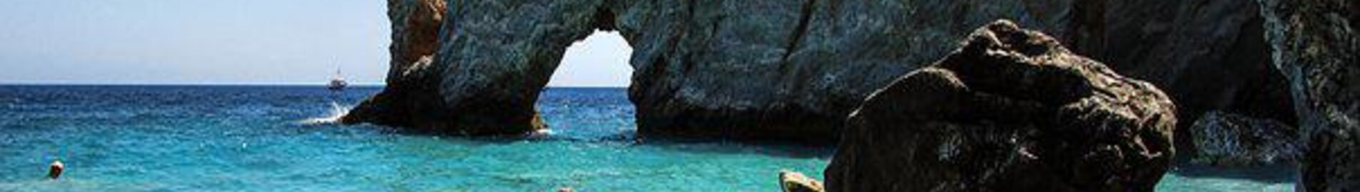 grottes marines eaux turquoises Skiathos