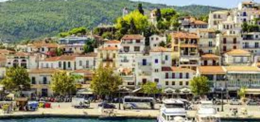 ville maisons blanches Skiathos