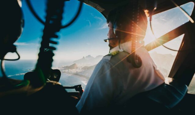 All about the helicopter pilot job