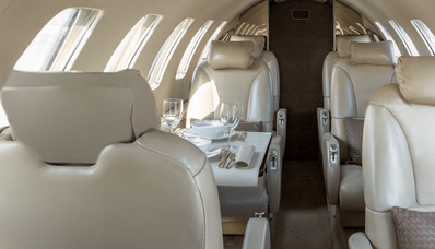 Aviation privée vs aviation commerciale quelles différences
