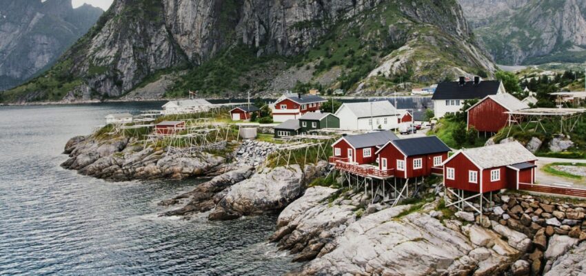 Lofoten jet privé / Crédit photo : Mika Korhonen (Unsplash)