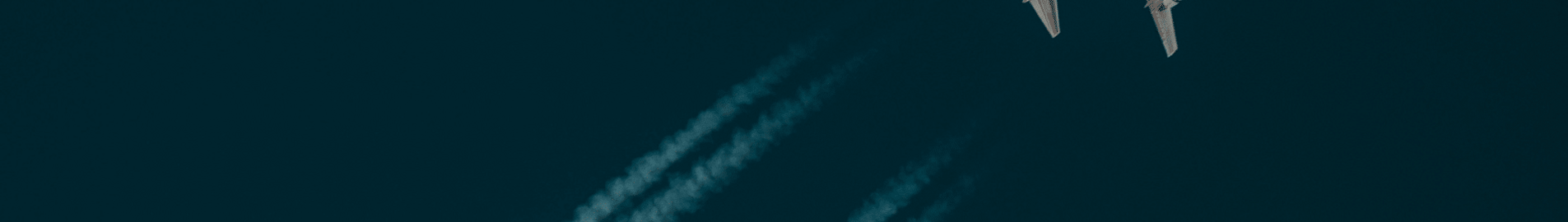 avion dans le ciel