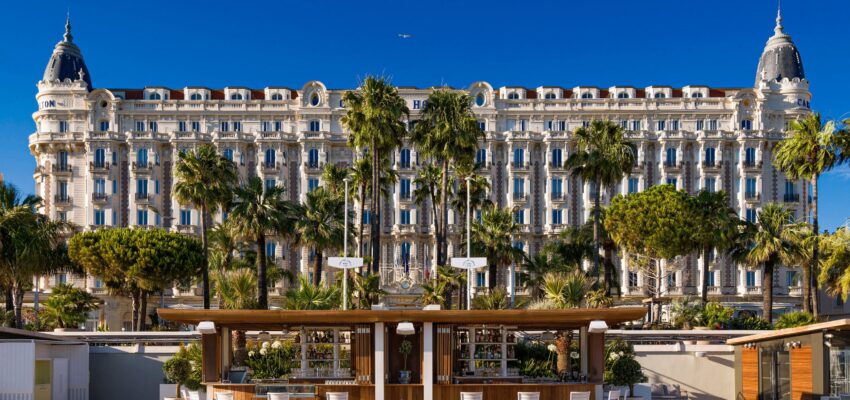 Cannes St Tropez helicopter rental