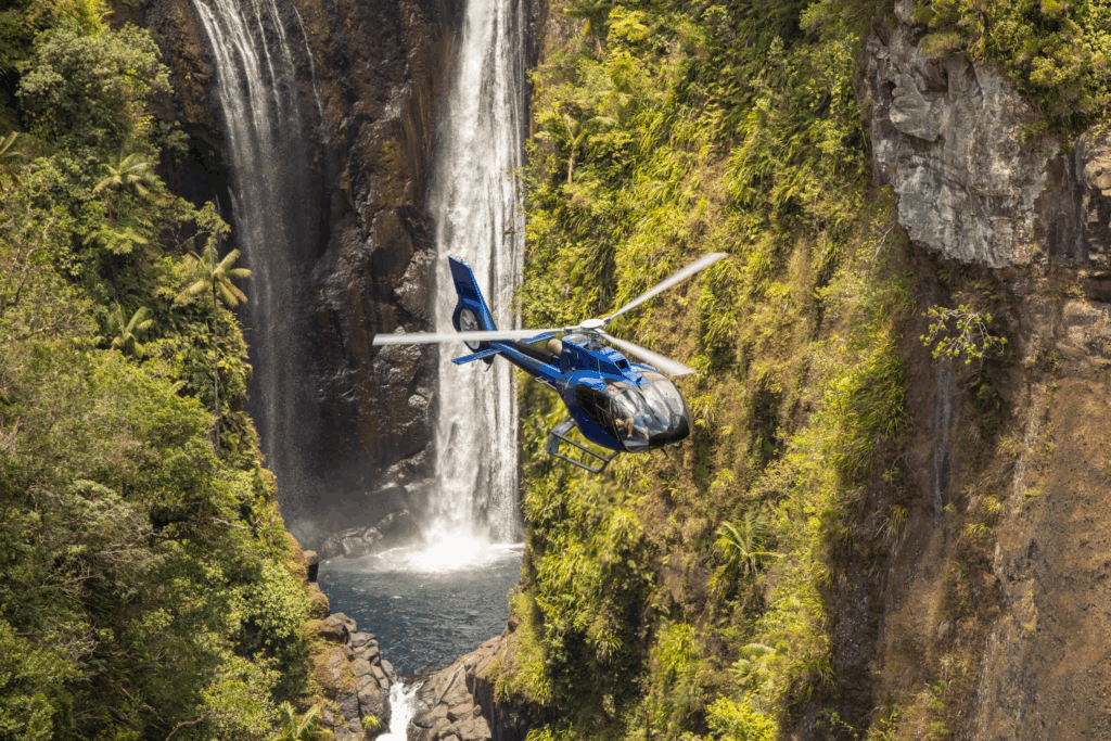 helicopter tour la réunion