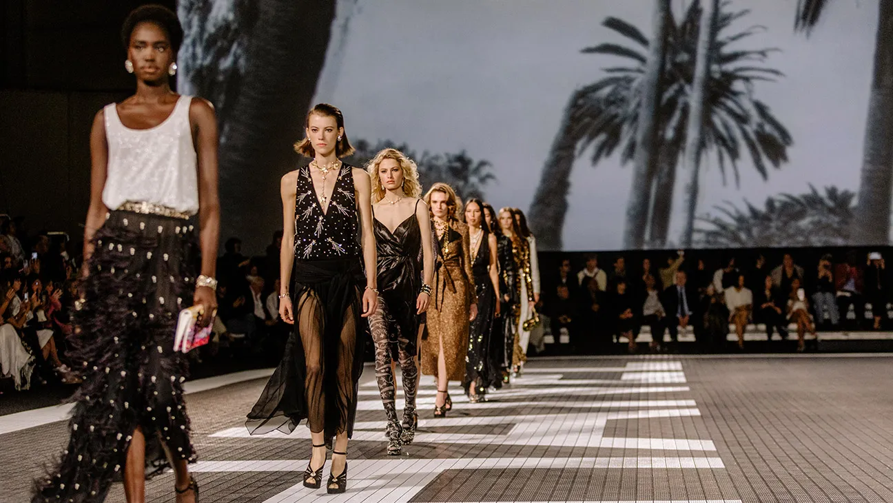 chanel cruise 2023 24 show finale pictures copyright chanel 63 1 HD H 2023