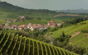 La Langa del Barolo elicottero
