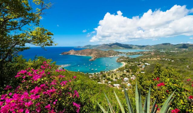 Antigua – Barbuda : transfert en hélicoptère